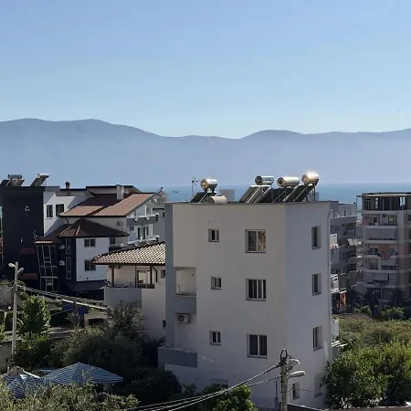 Paro's Place Apartamento Vlorë